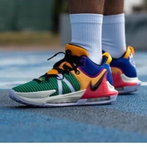 Nike LeBron Witness 7 GS 'Multi-Color Youth Size 7Y Women Sz 8 MSRP $198